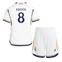 Dječji Nogometni Dres Real Madrid Toni Kroos #8 Domaci 2023-24 Kratak Rukav (+ Kratke hlače)